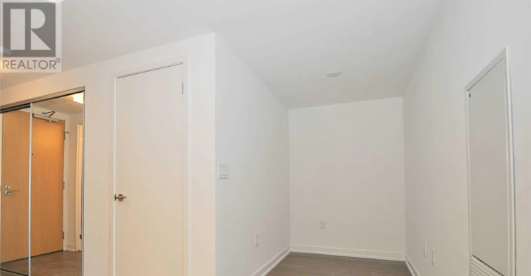 803-11 Wellesley Street W, Toronto, ON, M4Y 1E8 - 24