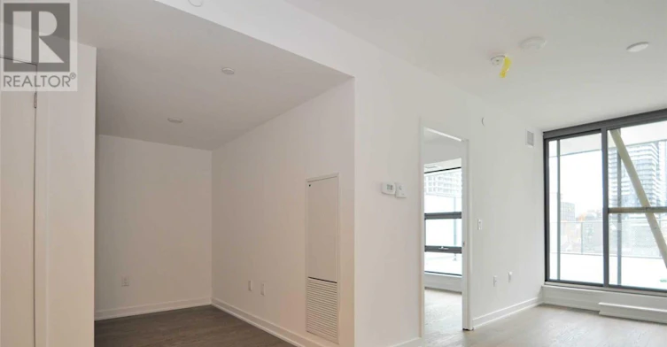 803-11 Wellesley Street W, Toronto, ON, M4Y 1E8 - 18