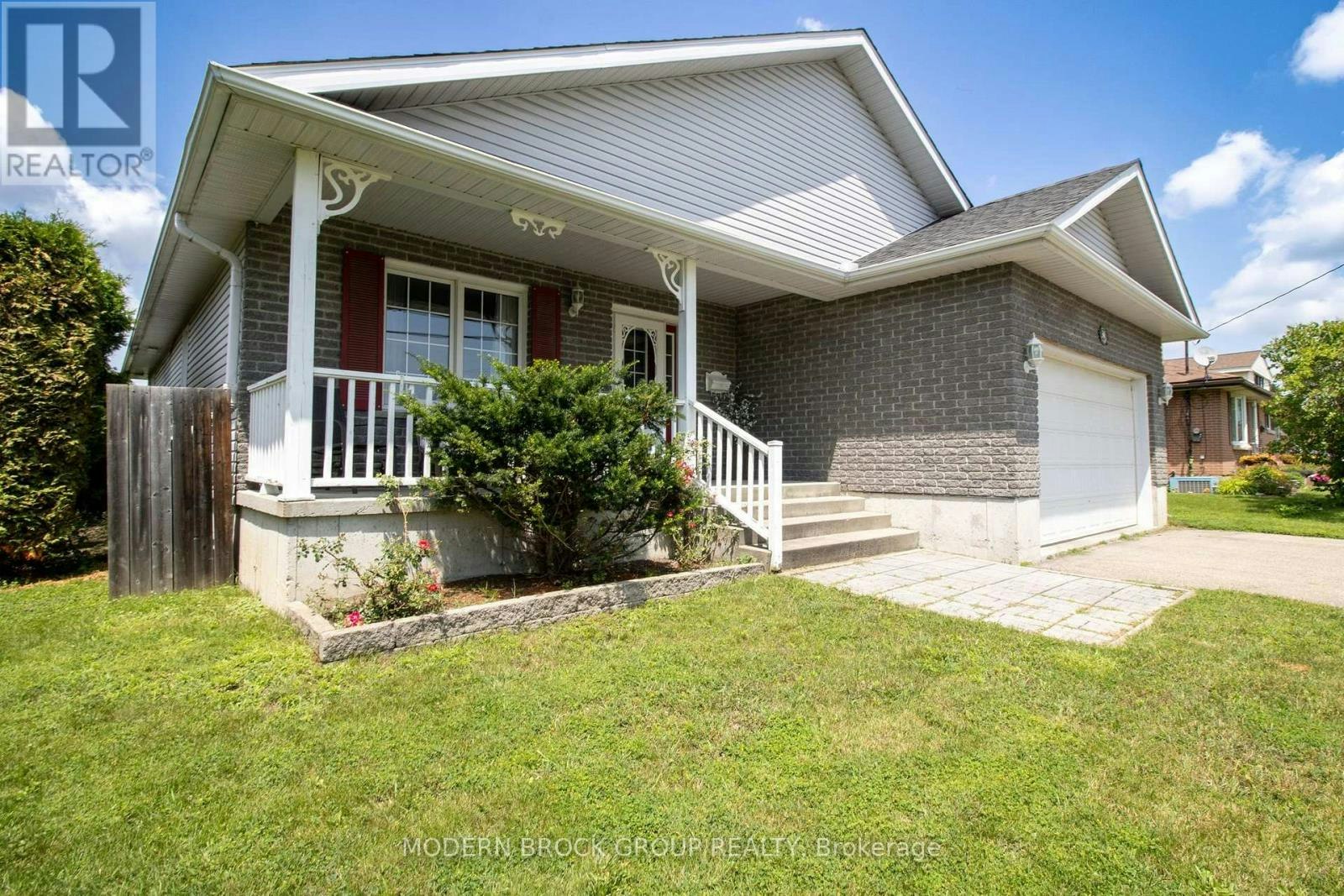 36 Hillcrest Drive, Brockville, ON, K6V 3J4