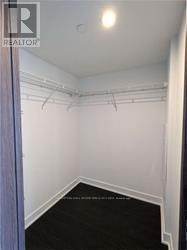 3807-19 Bathurst Street, Toronto, ON, M5V 0N2 - 9