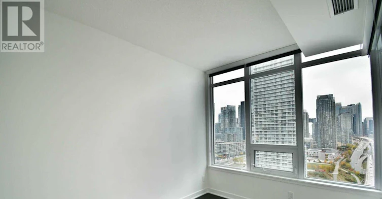 3807-19 Bathurst Street, Toronto, ON, M5V 0N2 - 7