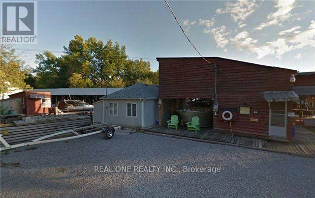 11 Mac Avenue, Georgina, ON, L4P 2P7