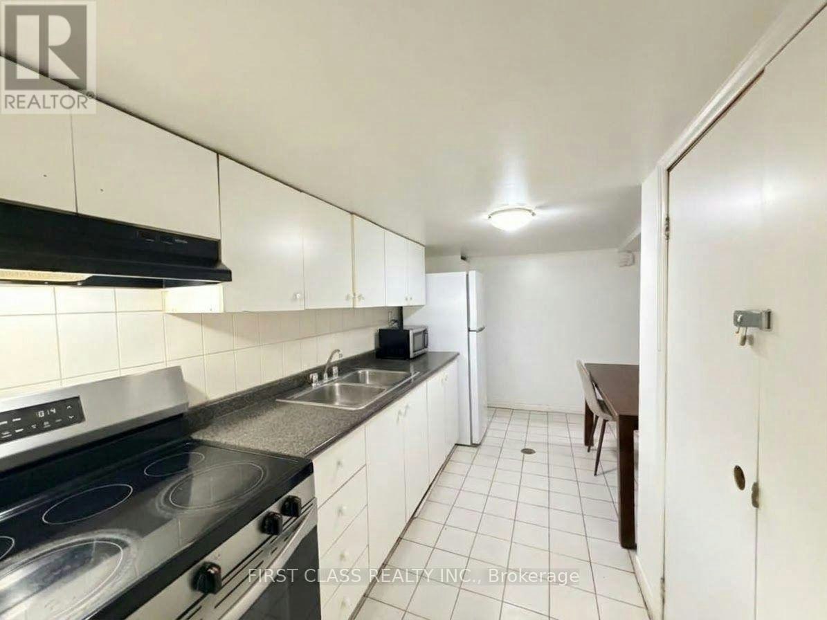 1-53 Euclid Avenue, Toronto, ON, M6J 2J7 - 8
