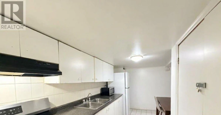 1-53 Euclid Avenue, Toronto, ON, M6J 2J7 - 8