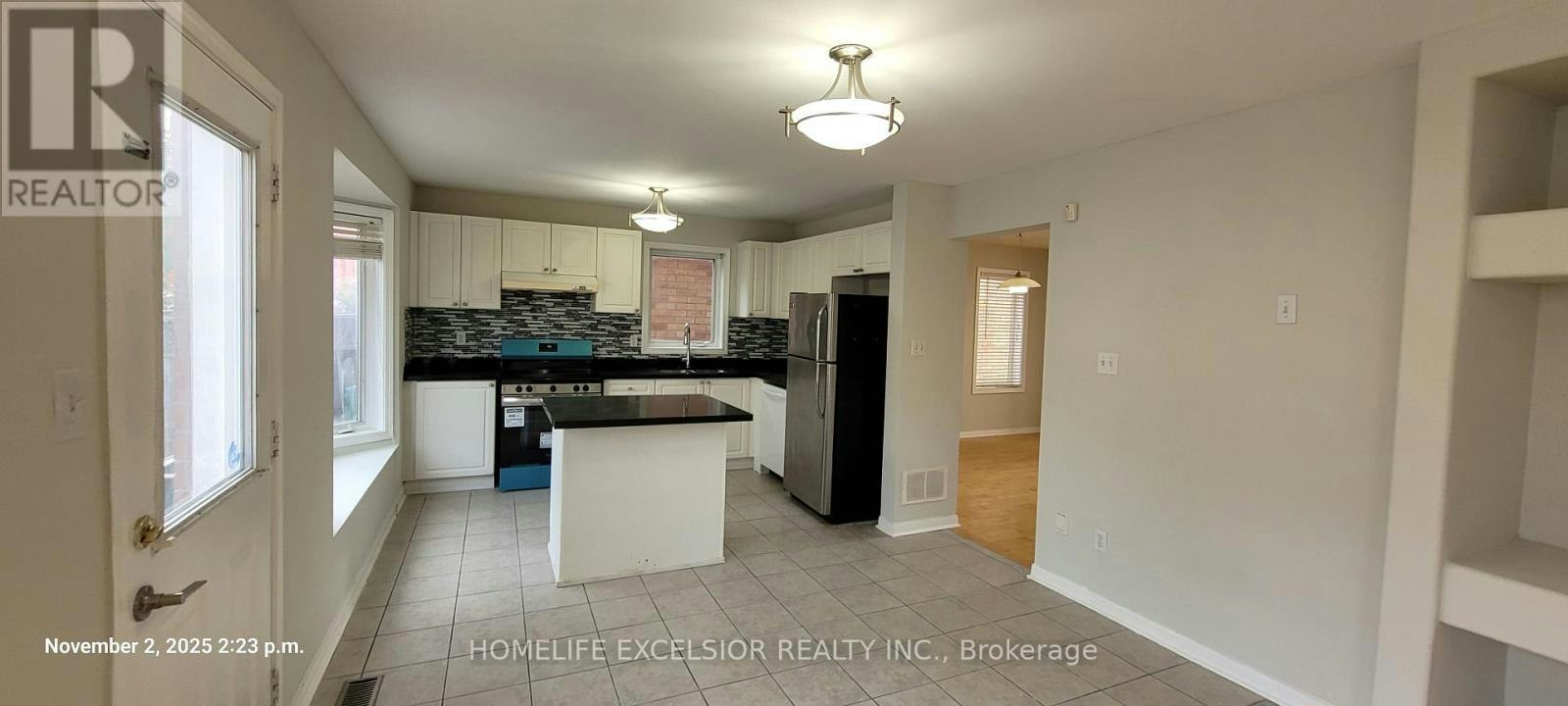 MAIN-31 Baintree Street, Markham, ON, L6E 1G5 - 4