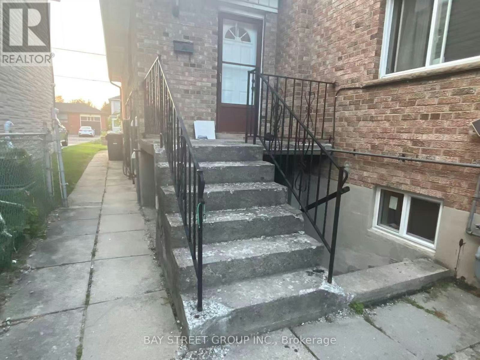 BSMT-191 Pleasant Avenue, Toronto, ON, M2M 1M4 - 10