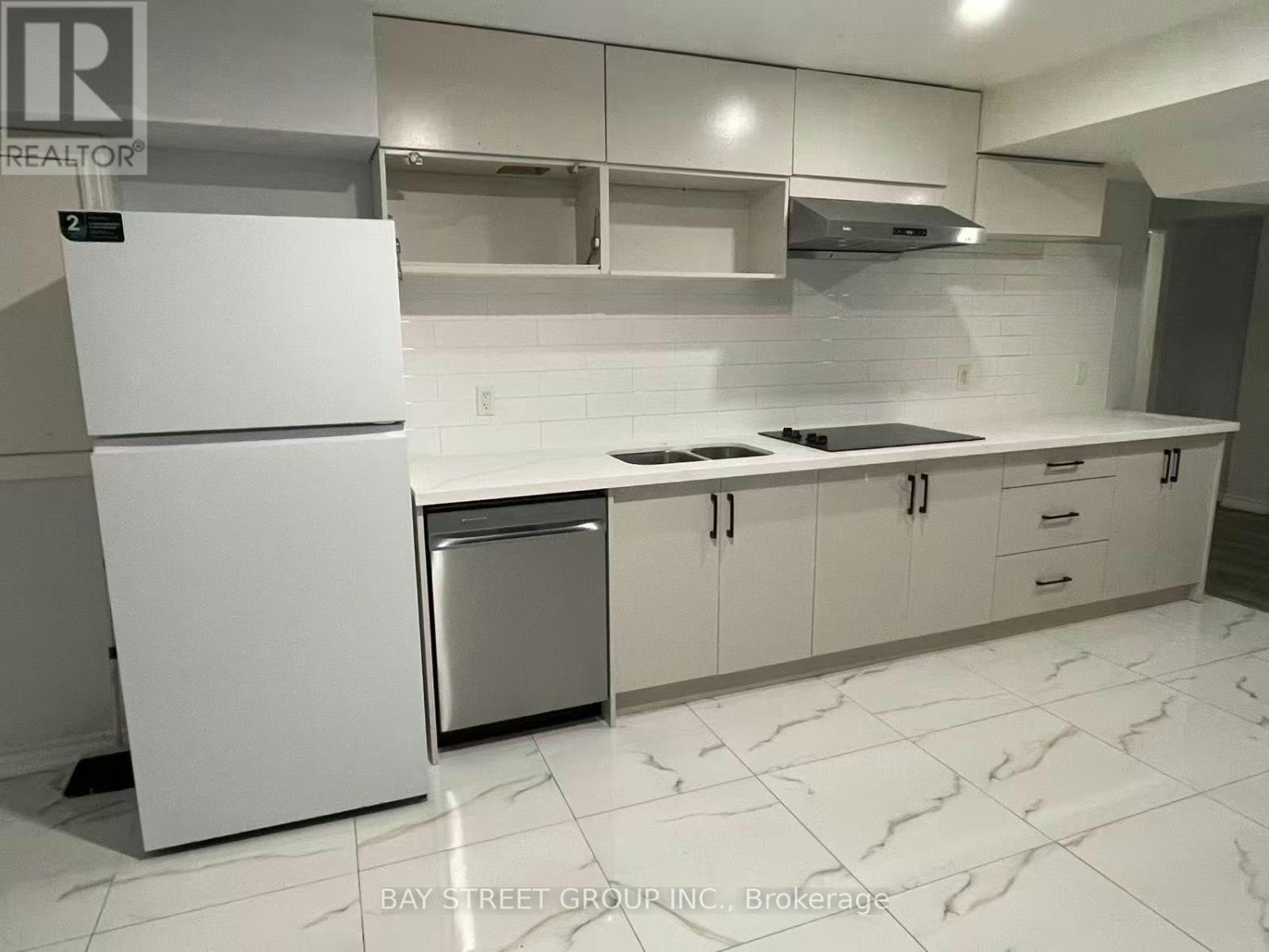 BSMT-191 Pleasant Avenue, Toronto, ON, M2M 1M4