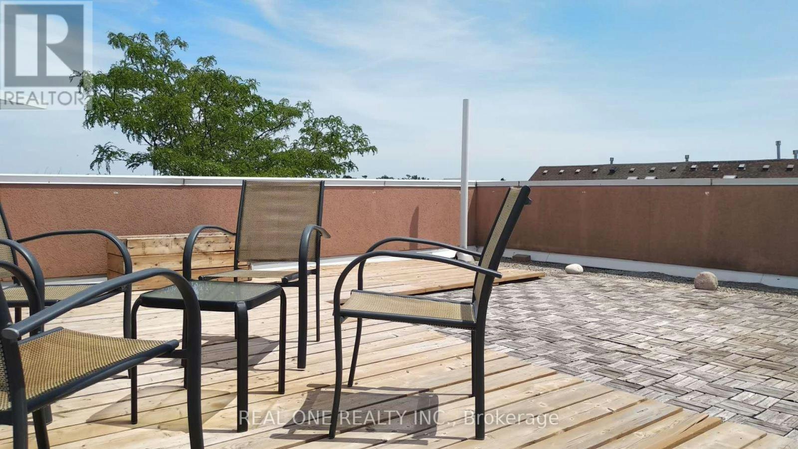 D-2400 Munn's Avenue, Oakville, ON, L6H 6G9 - 20