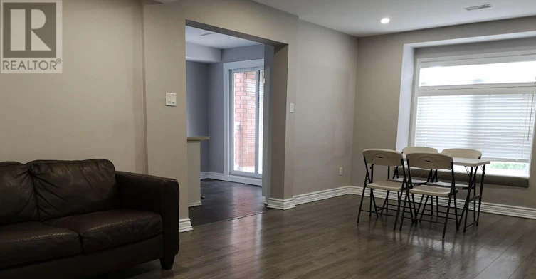 D-2400 Munn's Avenue, Oakville, ON, L6H 6G9 - 6