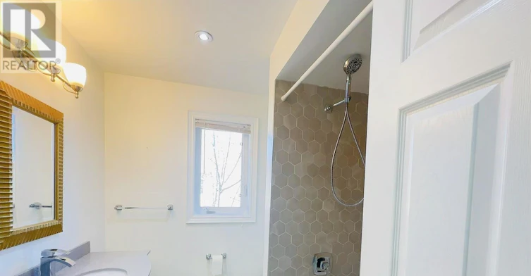 80 Greenstem Crescent, Hamilton, ON, L8E 0A8 - 23