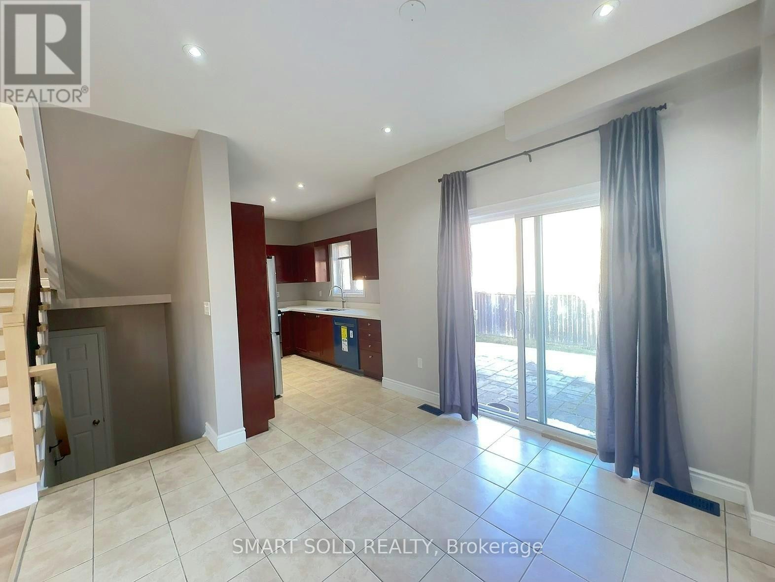 80 Greenstem Crescent, Hamilton, ON, L8E 0A8 - 5