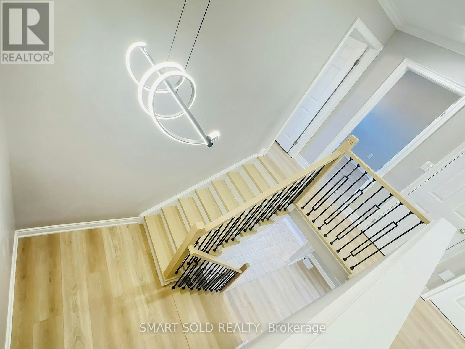 80 Greenstem Crescent, Hamilton, ON, L8E 0A8 - 10