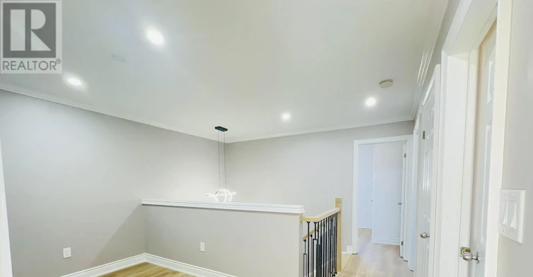 80 Greenstem Crescent, Hamilton, ON, L8E 0A8 - 12