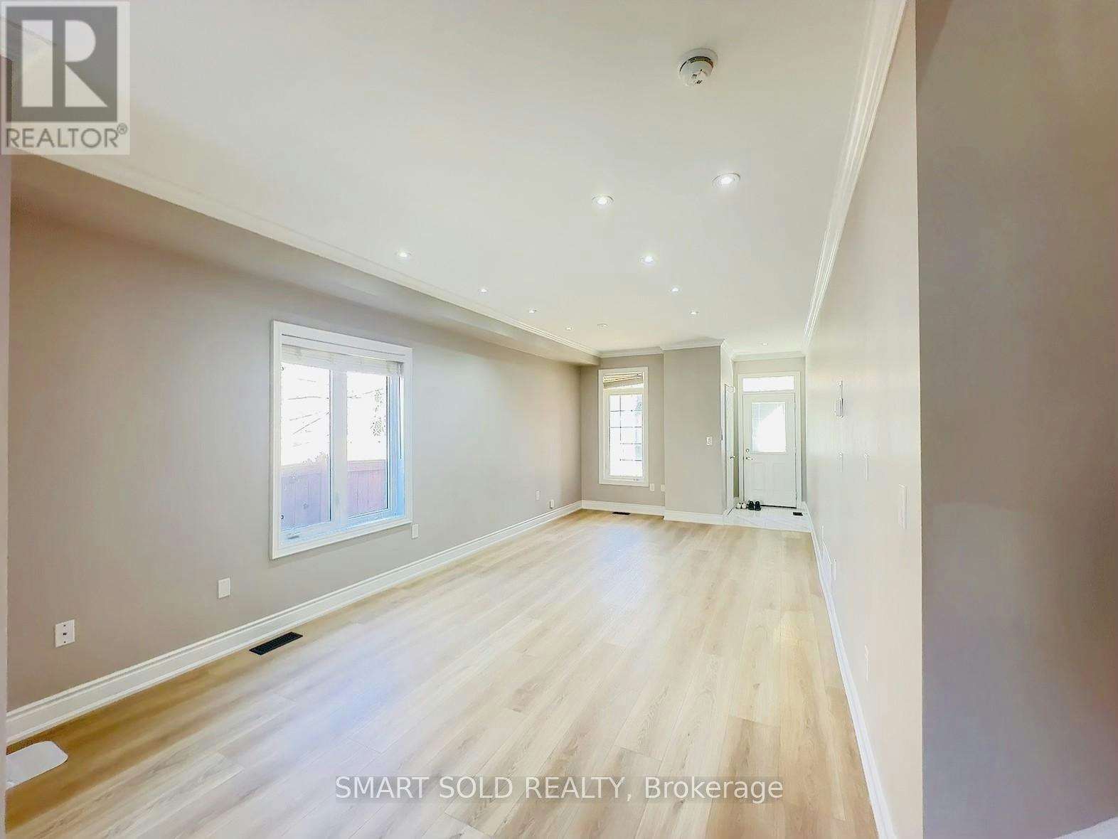 80 Greenstem Crescent, Hamilton, ON, L8E 0A8 - 3