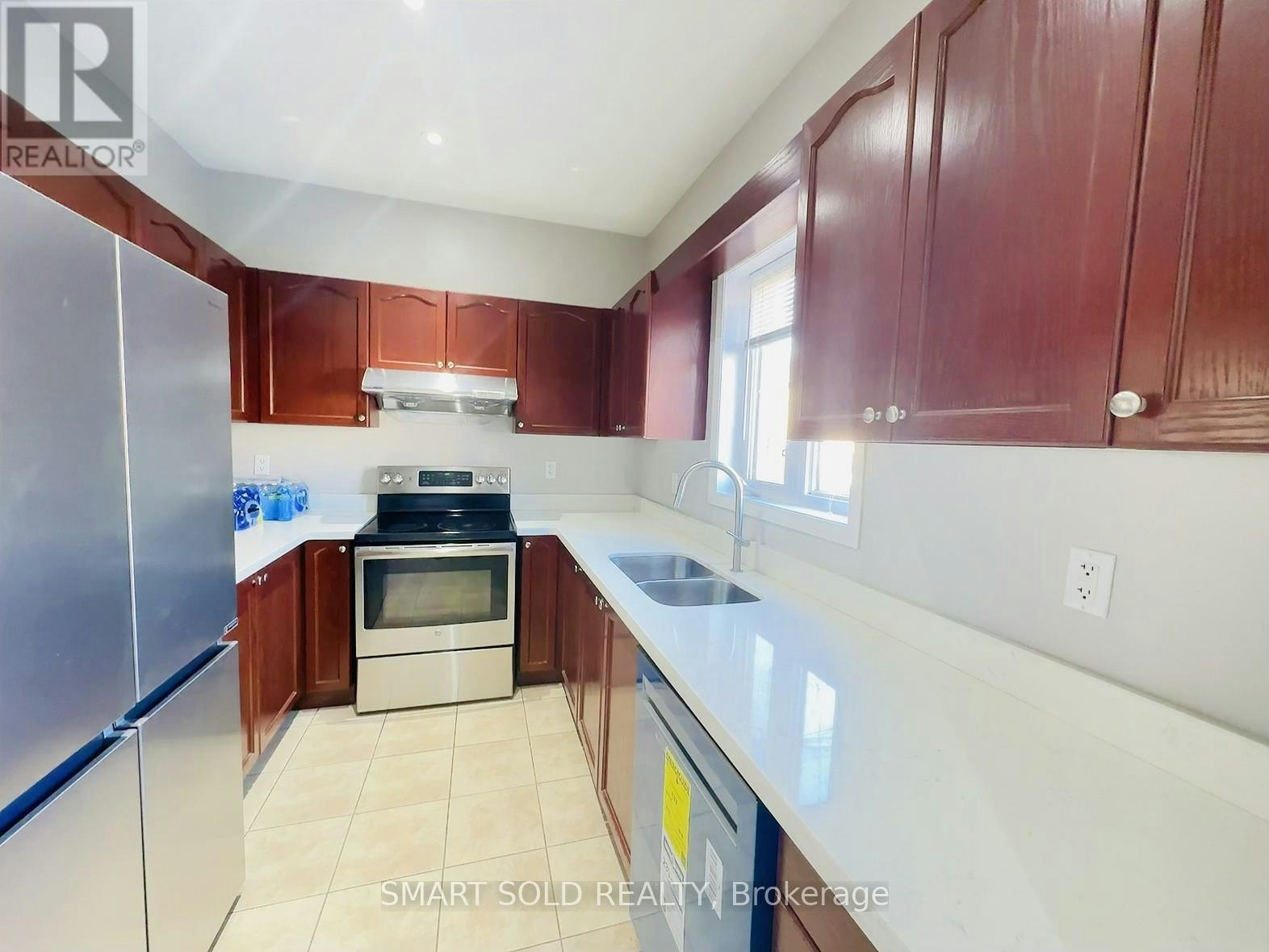 80 Greenstem Crescent, Hamilton, ON, L8E 0A8 - 6