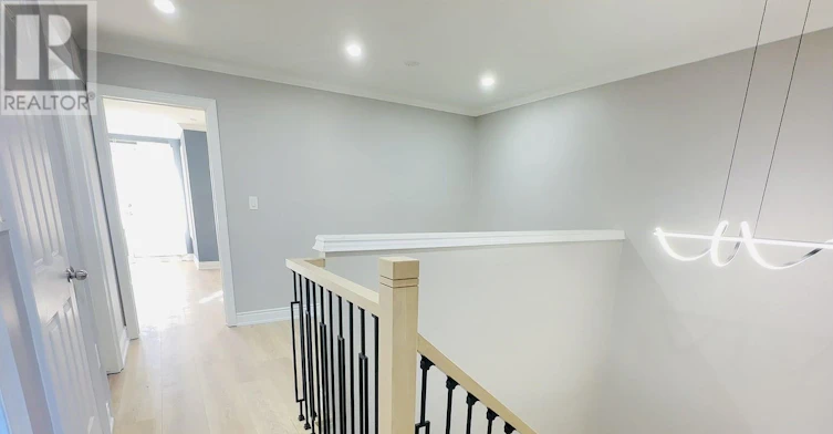 80 Greenstem Crescent, Hamilton, ON, L8E 0A8 - 11