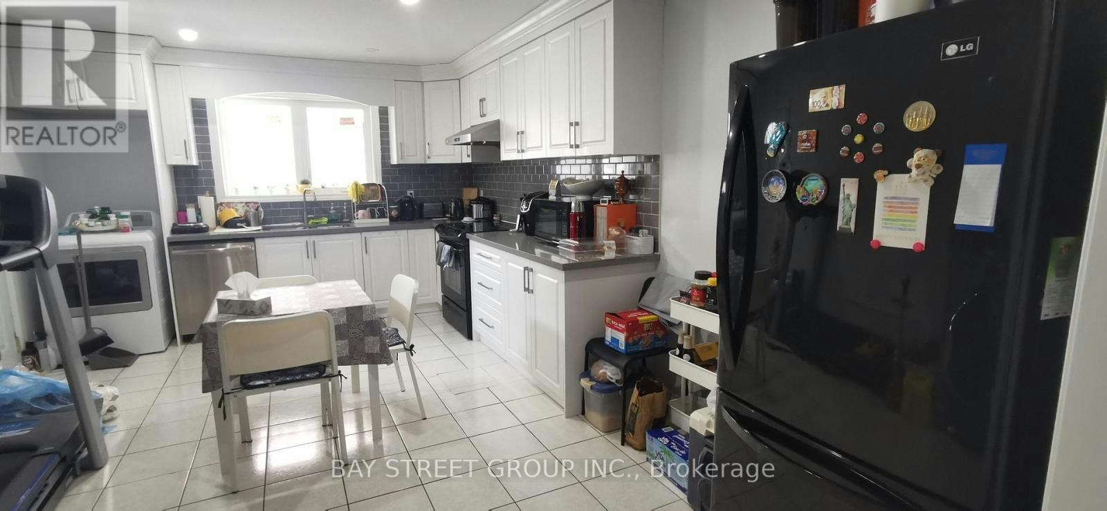 MAIN-191 Pleasant Avenue, Toronto, ON, M2M 1M4 - 4