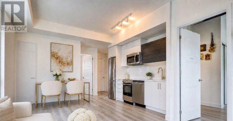 513-25 Neighbourhood Lane, Toronto, ON, M8Y 0C4 - 14