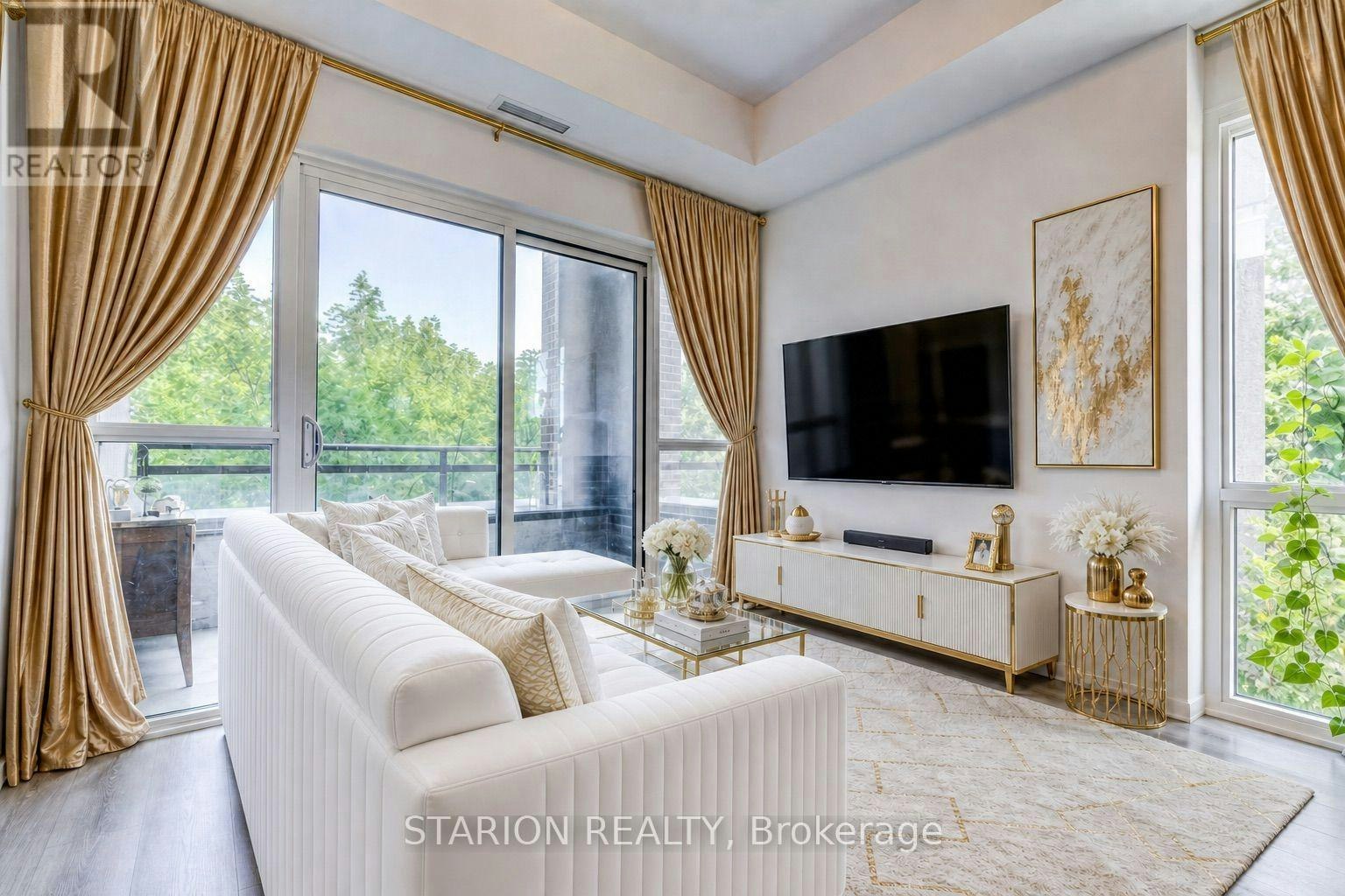 513-25 Neighbourhood Lane, Toronto, ON, M8Y 0C4 - 2