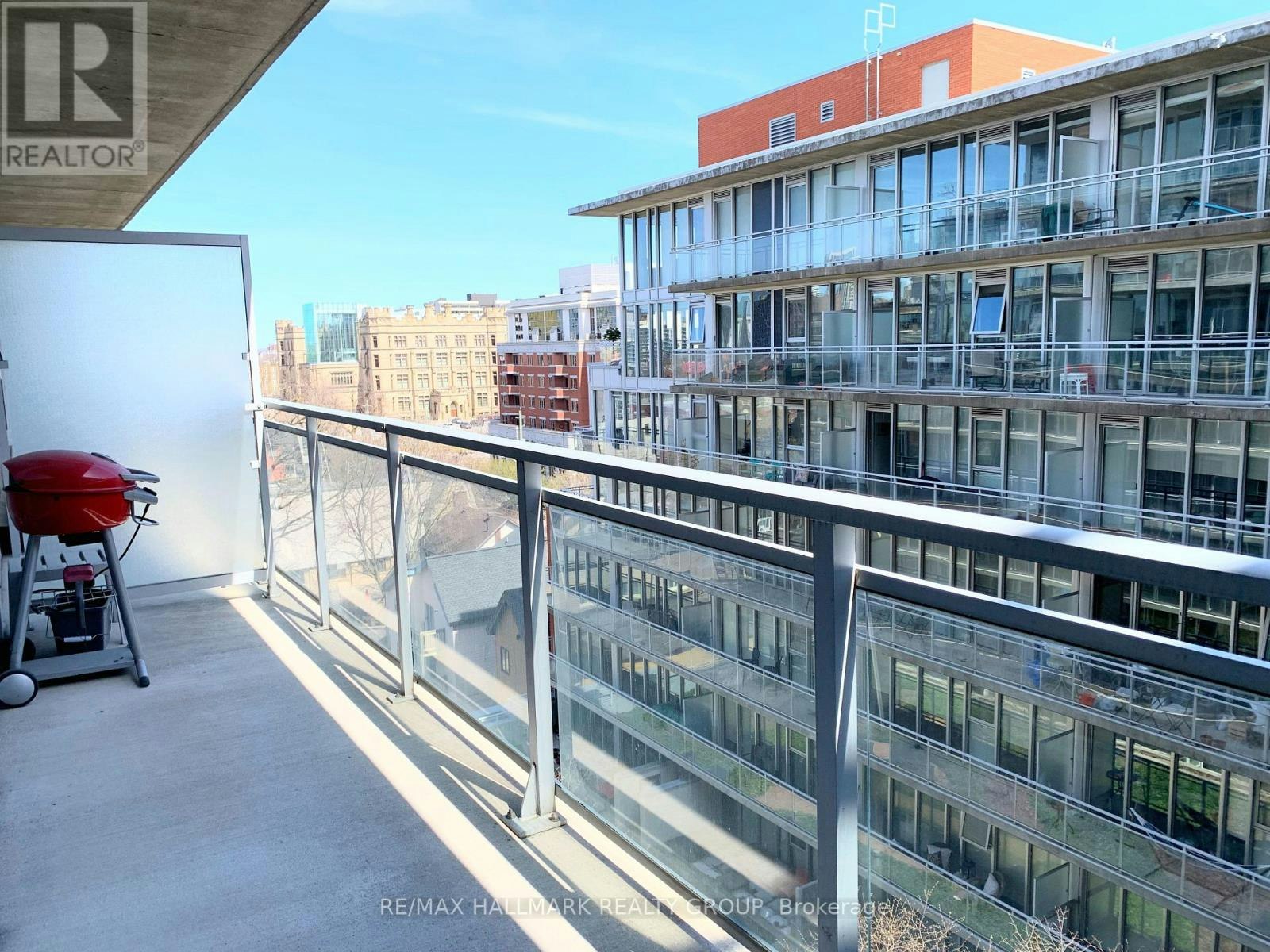 704-354 Gladstone Avenue, Ottawa, ON, K2P 0R4 - 16