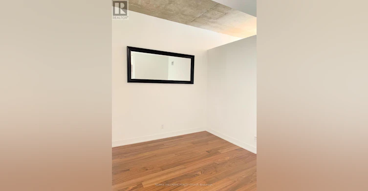 704-354 Gladstone Avenue, Ottawa, ON, K2P 0R4 - 7