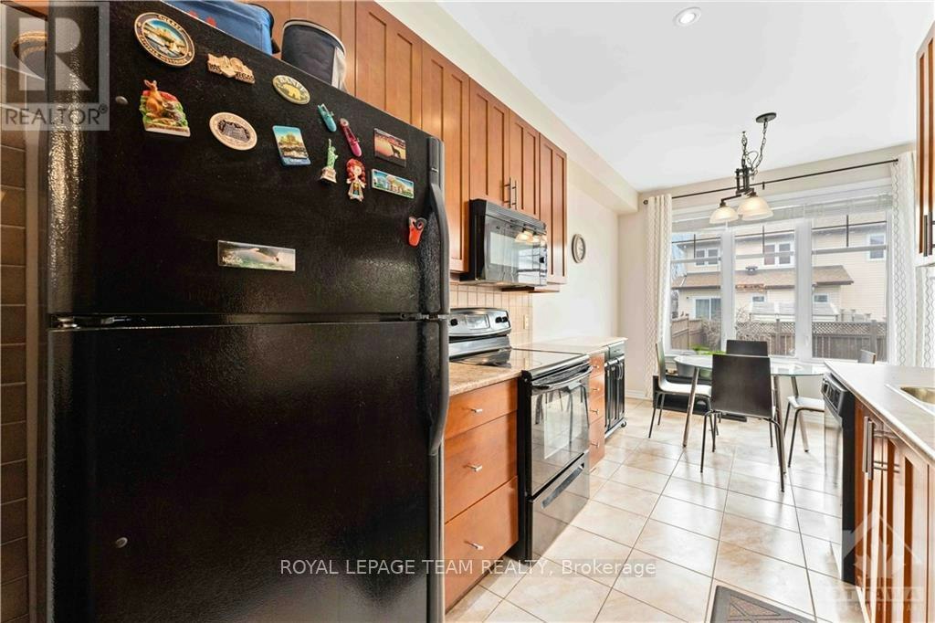112 Furness Way, Ottawa, ON, K2G 7E4 - 14