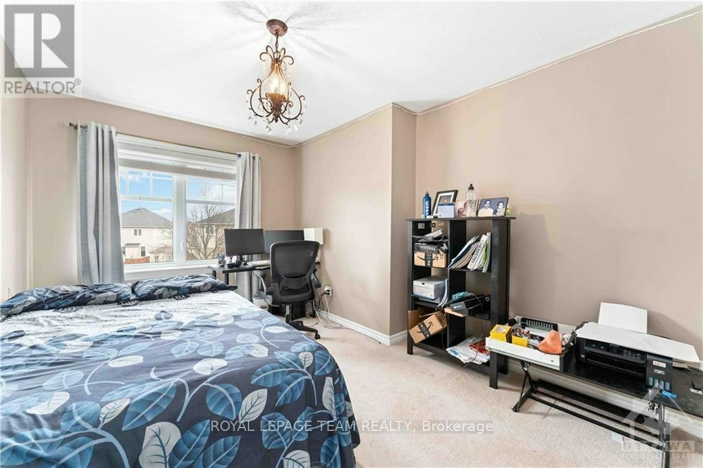 112 Furness Way, Ottawa, ON, K2G 7E4 - 26