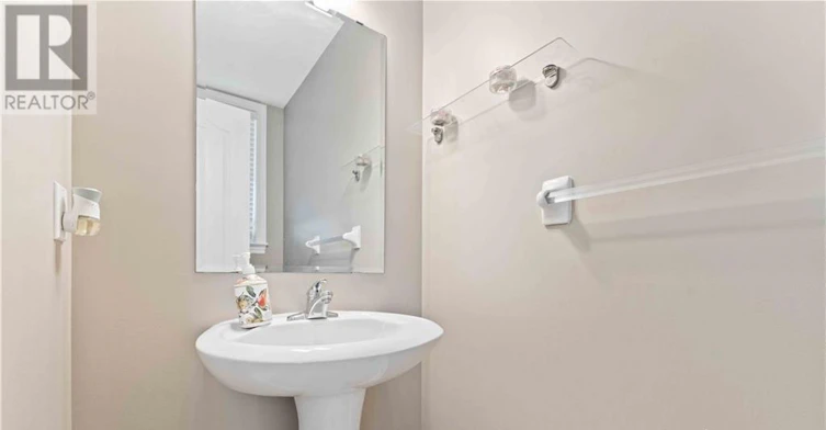 112 Furness Way, Ottawa, ON, K2G 7E4 - 17