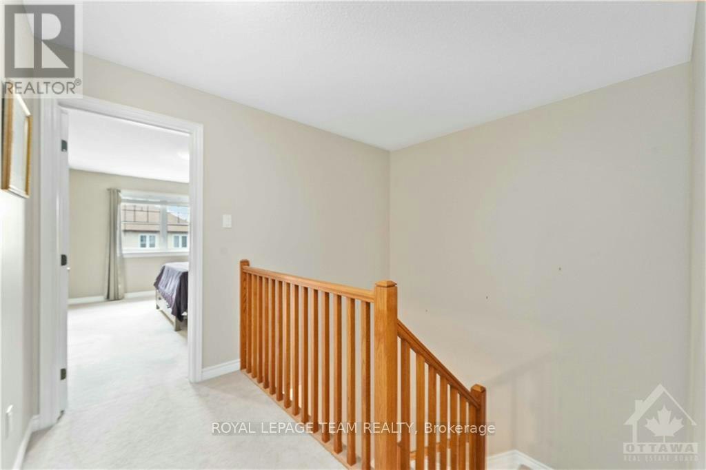 112 Furness Way, Ottawa, ON, K2G 7E4 - 18