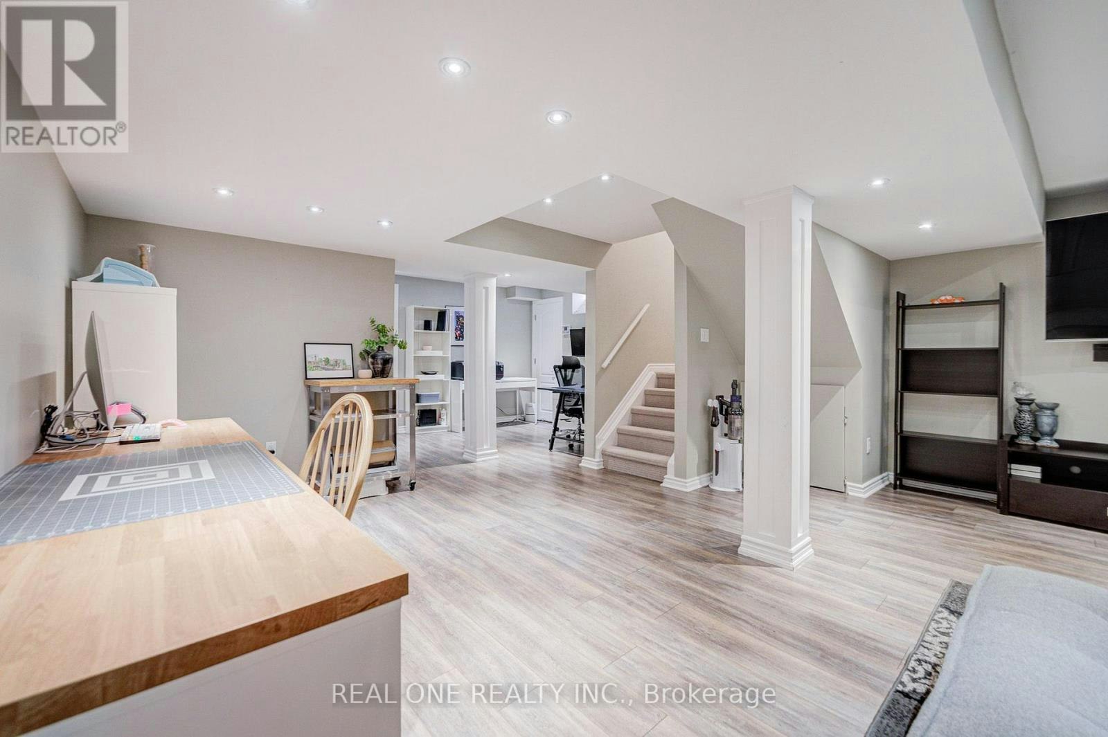 2463 Parkglen Avenue, Oakville, ON, L6M 4Y7 - 35