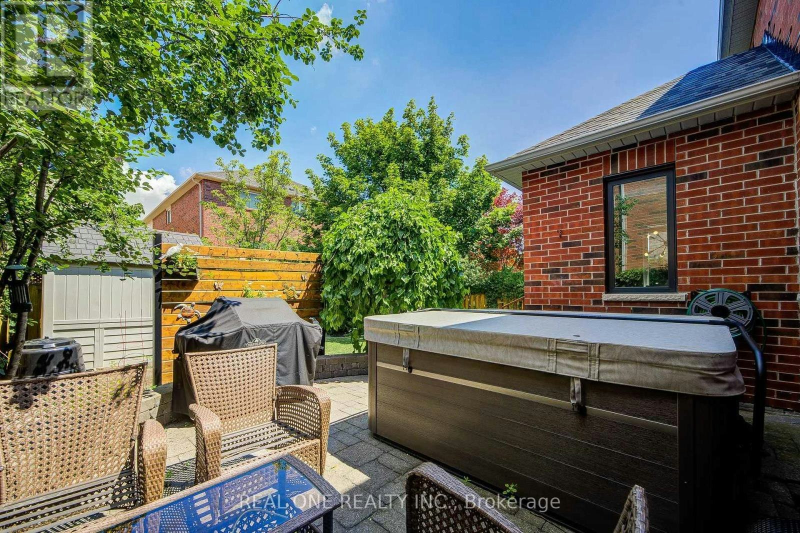 2463 Parkglen Avenue, Oakville, ON, L6M 4Y7 - 48