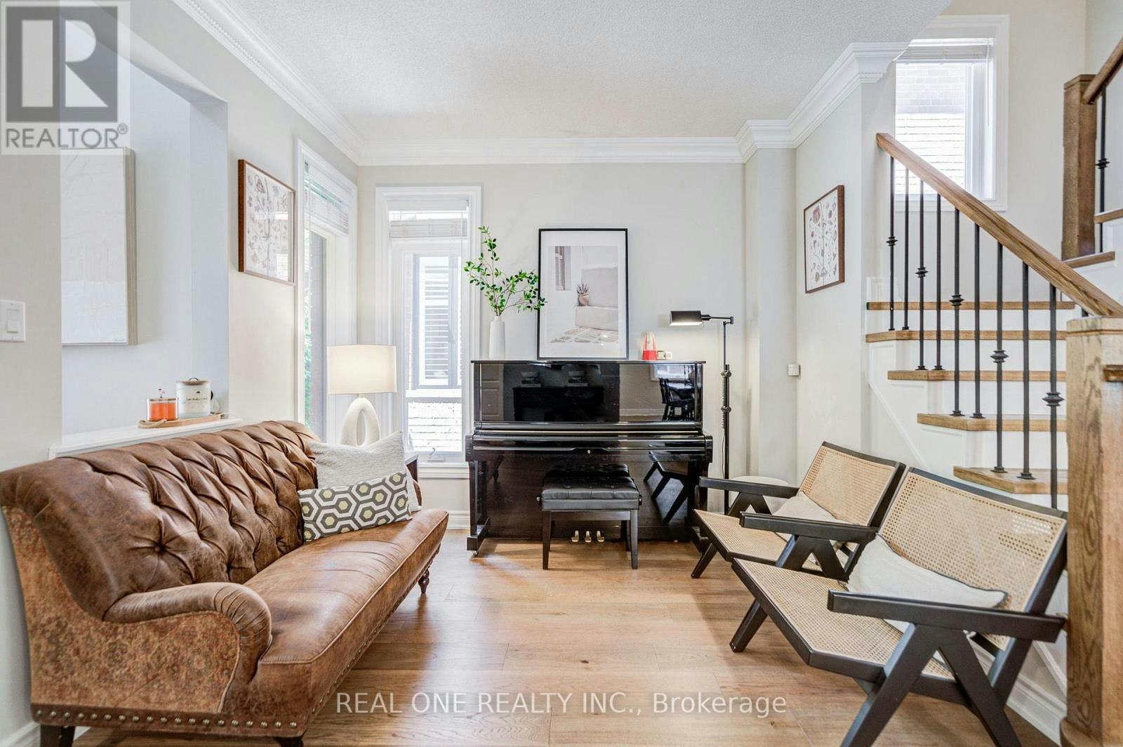 2463 Parkglen Avenue, Oakville, ON, L6M 4Y7 - 6