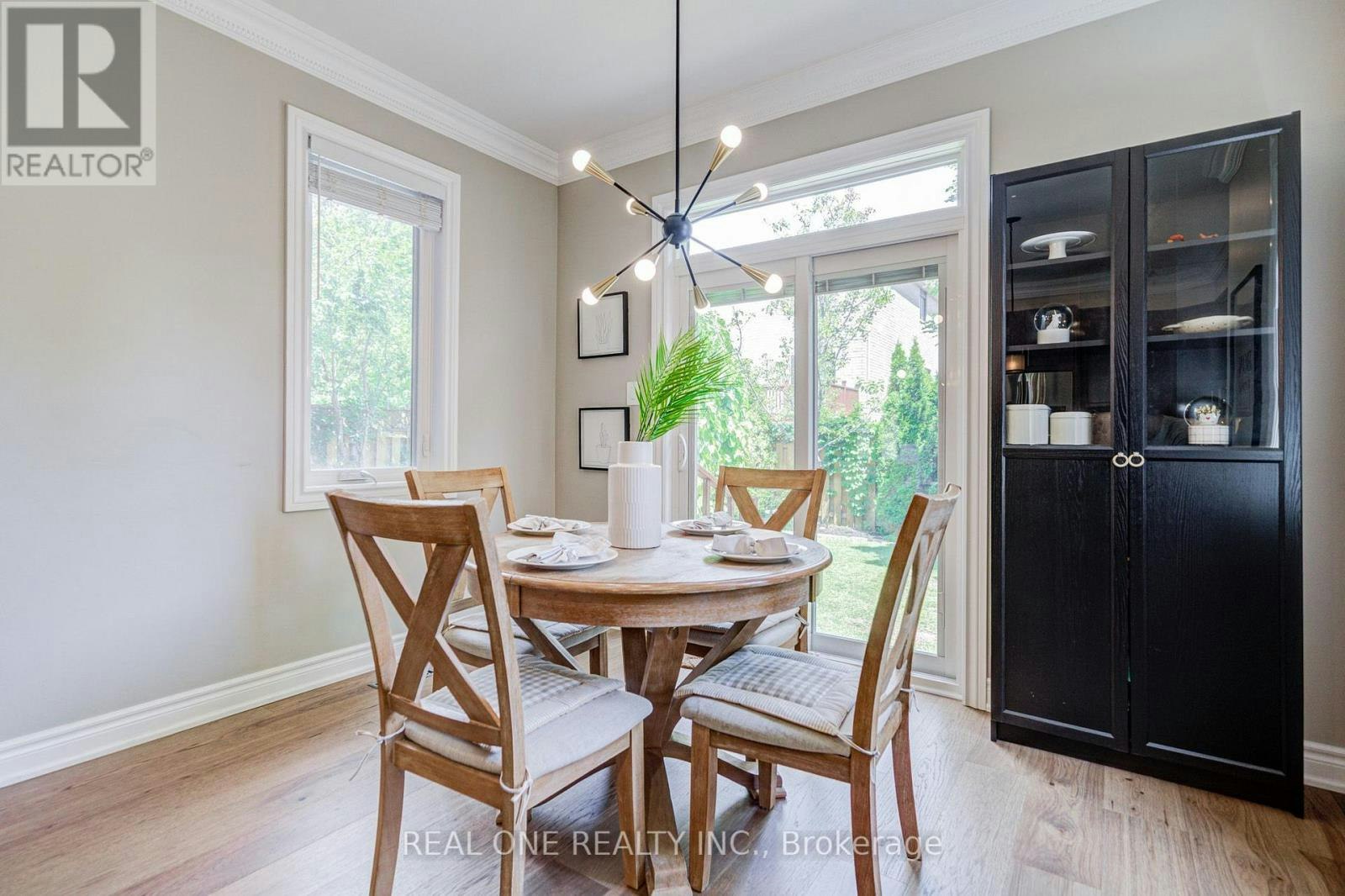2463 Parkglen Avenue, Oakville, ON, L6M 4Y7 - 20