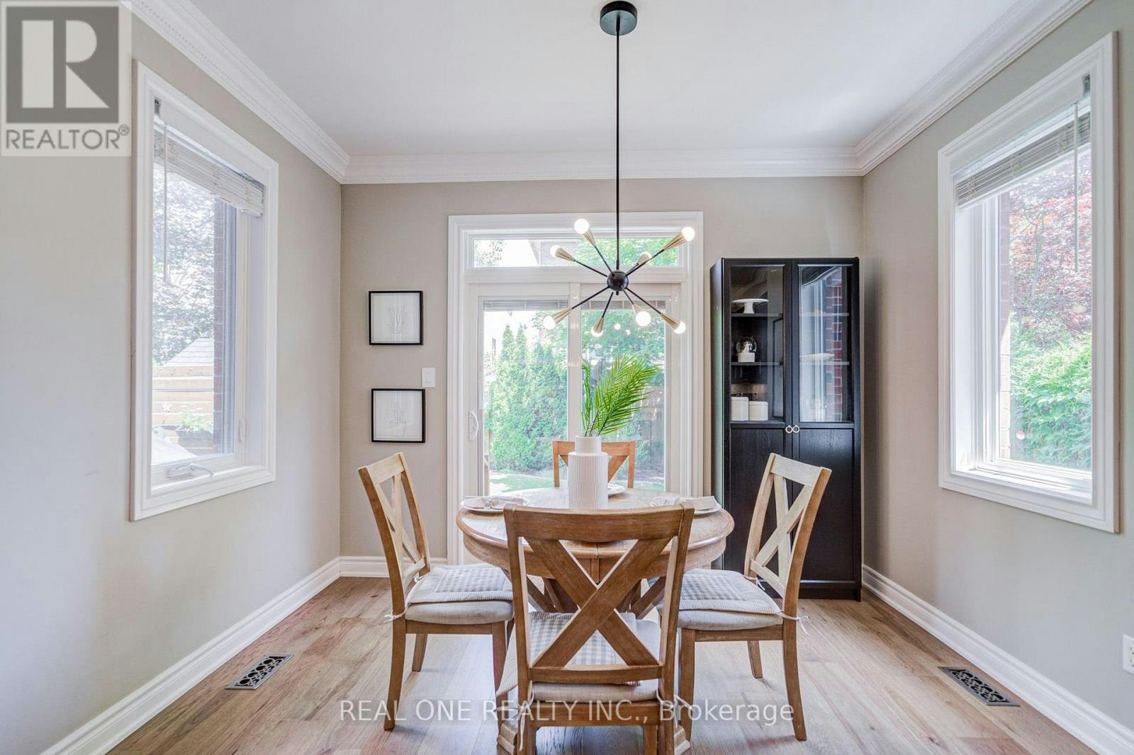 2463 Parkglen Avenue, Oakville, ON, L6M 4Y7 - 19