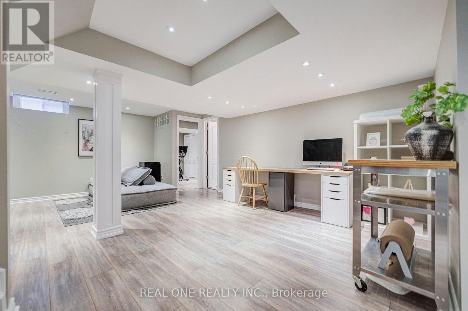 2463 Parkglen Avenue, Oakville, ON, L6M 4Y7 - 36