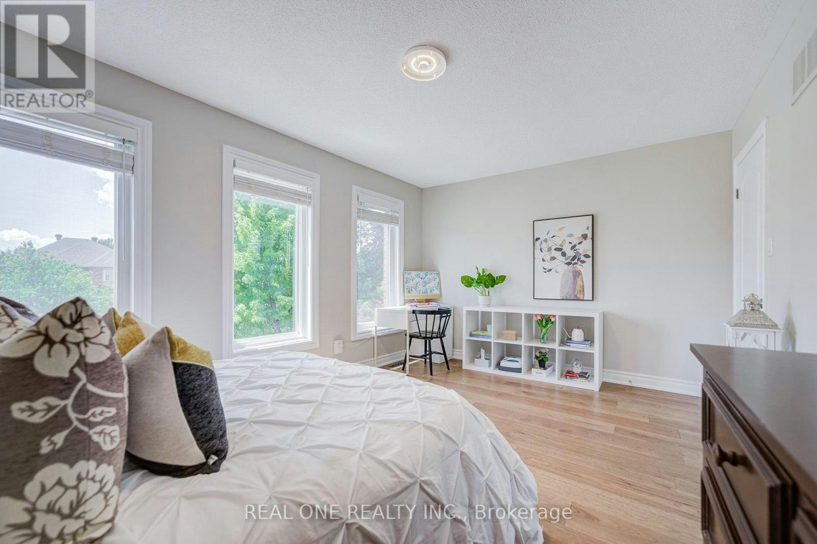 2463 Parkglen Avenue, Oakville, ON, L6M 4Y7 - 33