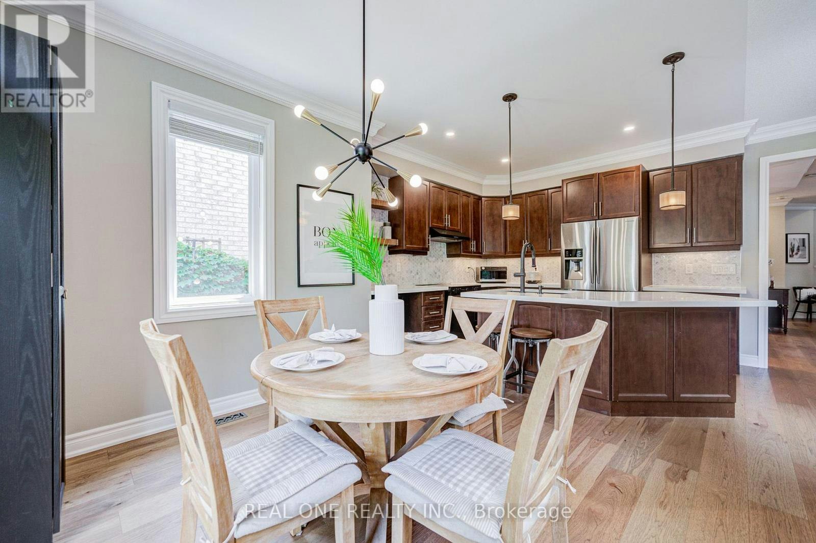 2463 Parkglen Avenue, Oakville, ON, L6M 4Y7 - 21