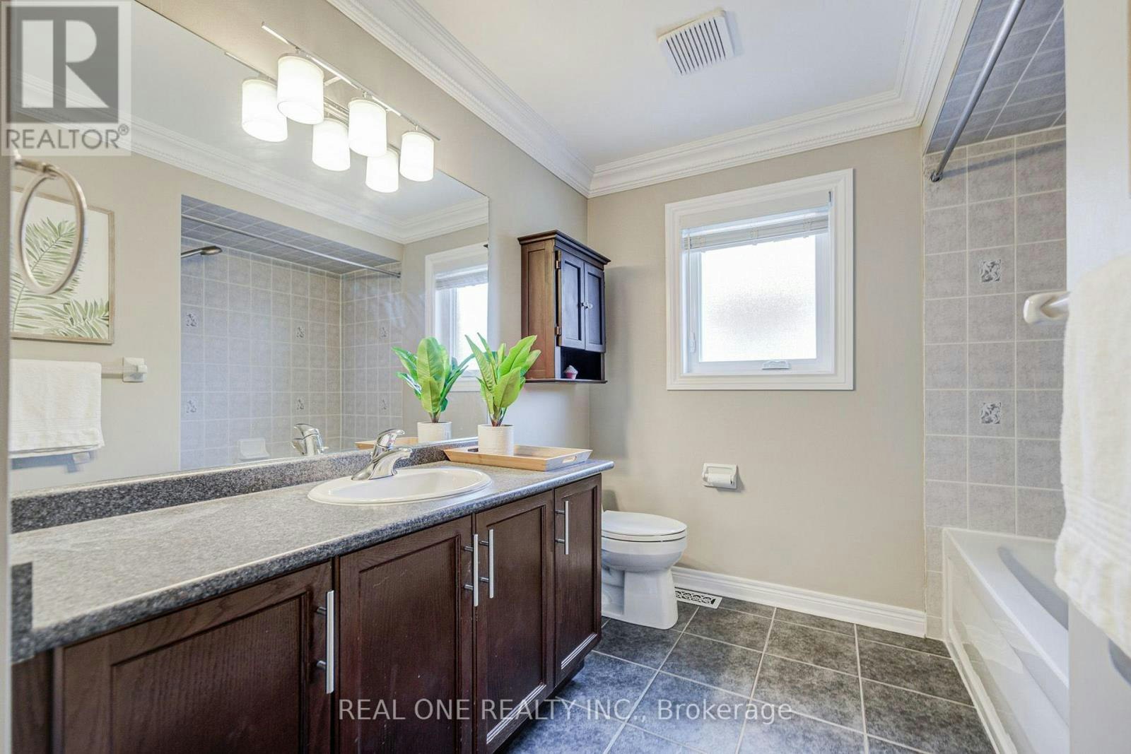 2463 Parkglen Avenue, Oakville, ON, L6M 4Y7 - 32