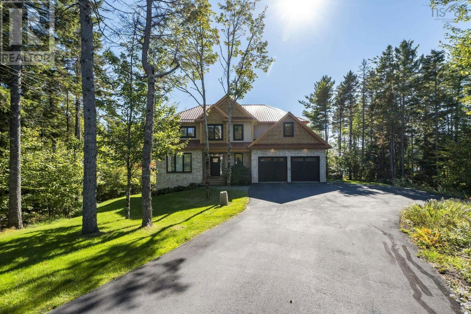460 Mccabe Lake Drive, Middle Sackville, NS, B4E 0N6