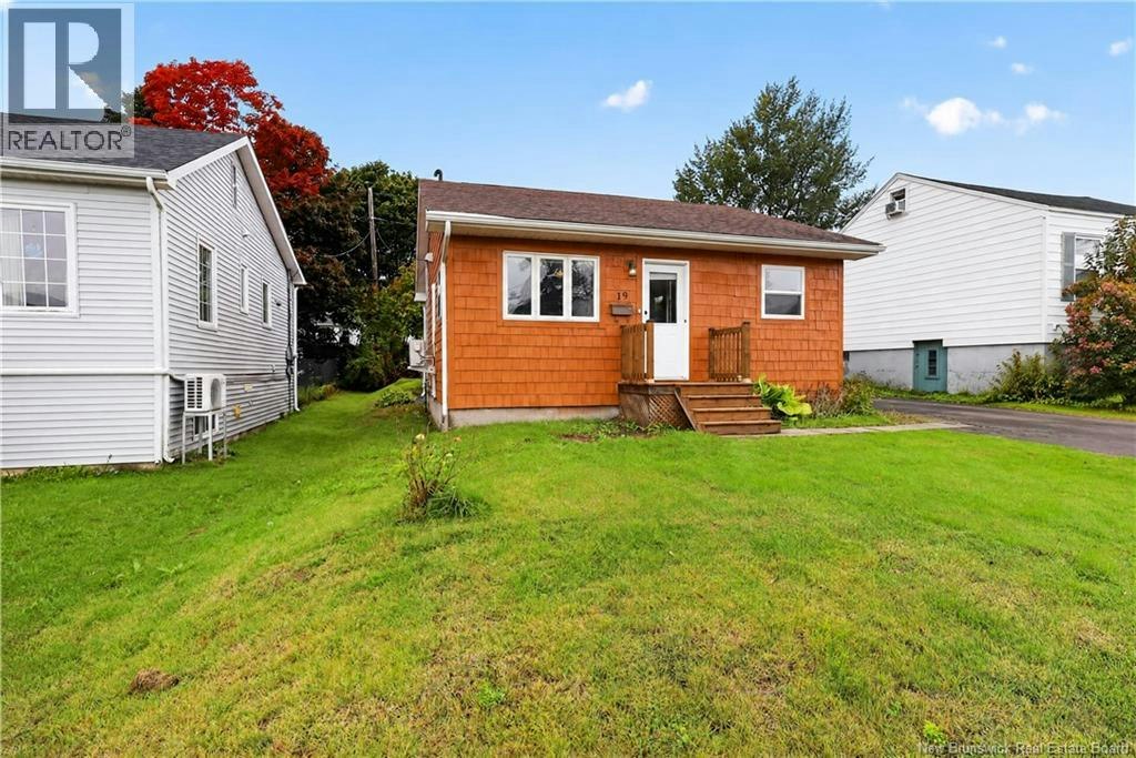 19 Copp Street, Dieppe, NB, E1A 2G9