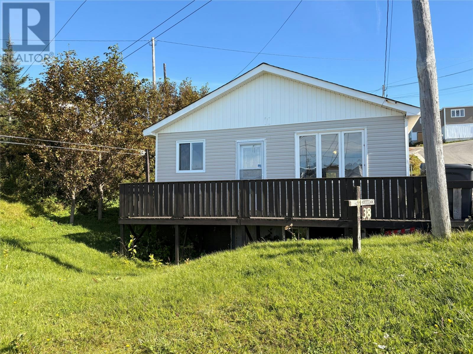 38 Brook Street, Channel-Port aux Basques, NL, A0M 1C0