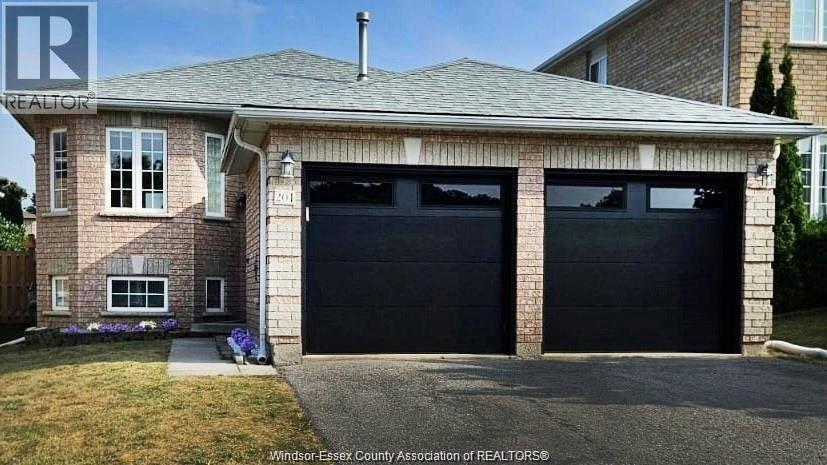 201 Hanmer Street East, Barrie, ON, L4M 6W7