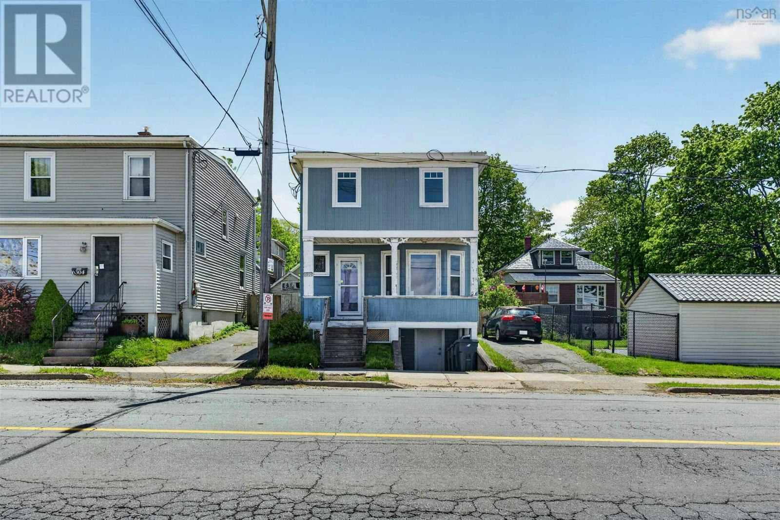 6308 Bayers Road, Halifax, NS, B3L 2A7