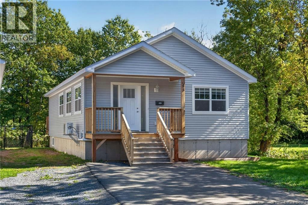 43 Eatman Avenue, Fredericton, NB, E3A 3V7