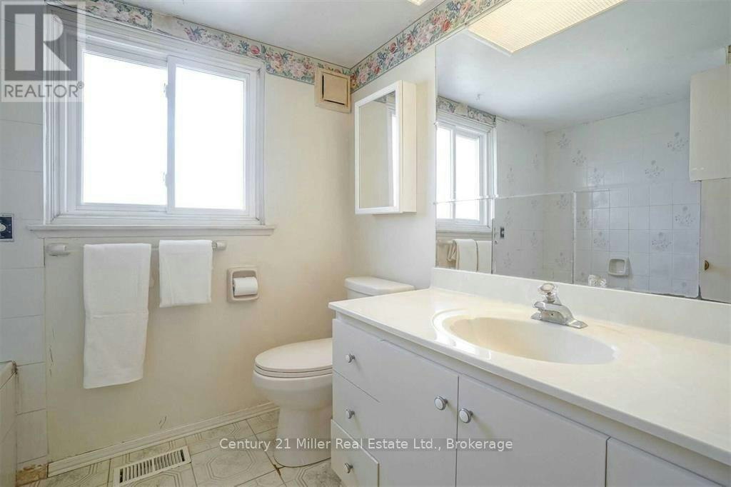 UPPER-35 Melville Crescent, Brampton, ON, L6W 2S3 - 13