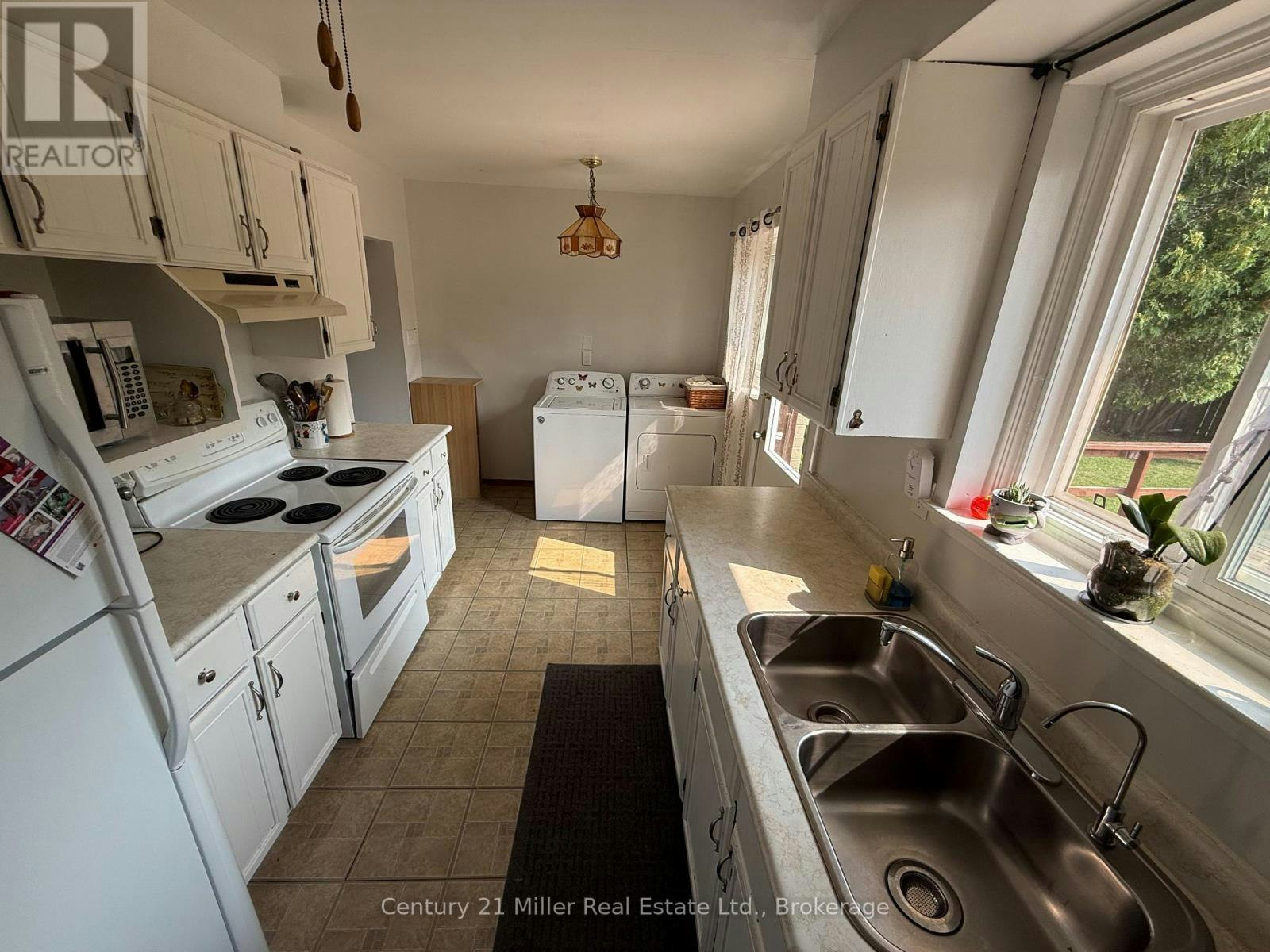 UPPER-35 Melville Crescent, Brampton, ON, L6W 2S3 - 6