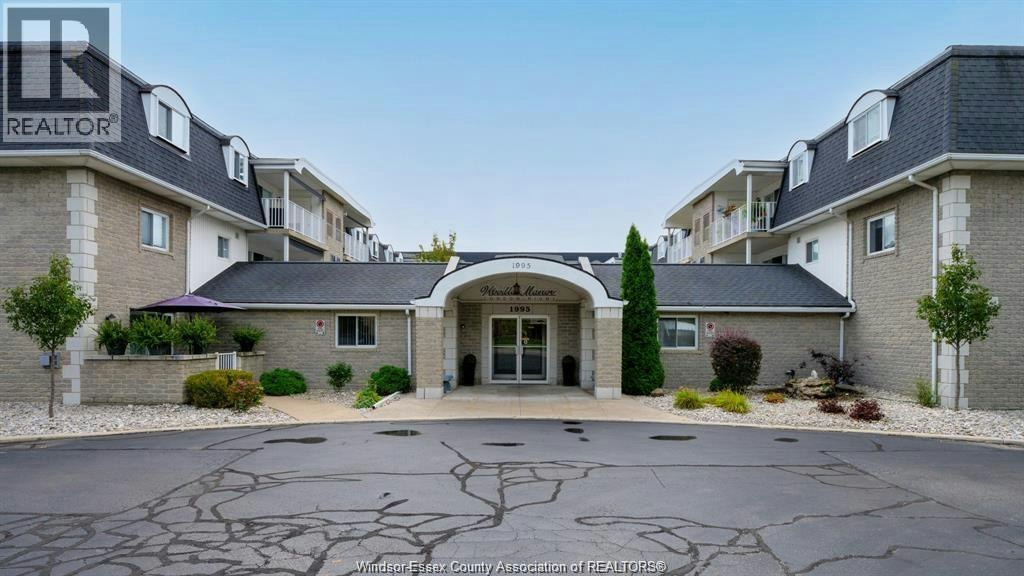 301-1995 Normandy, Lasalle, ON, N9H 1P9