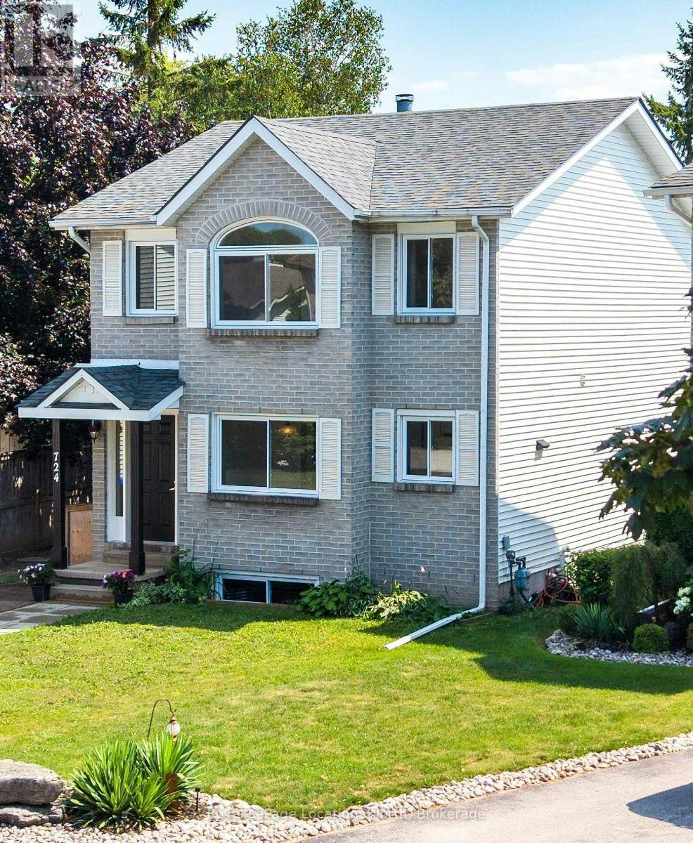 724 Ste Marie Street, Collingwood, ON, L9Y 4T5