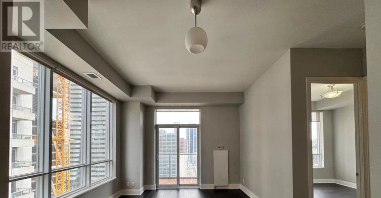 1801-21 Balmuto Street, Toronto, ON, M4Y 1R7 - 15