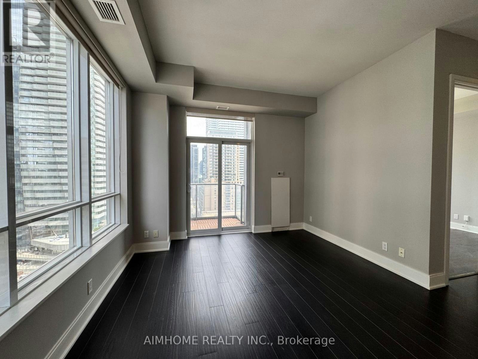 1801-21 Balmuto Street, Toronto, ON, M4Y 1R7 - 14